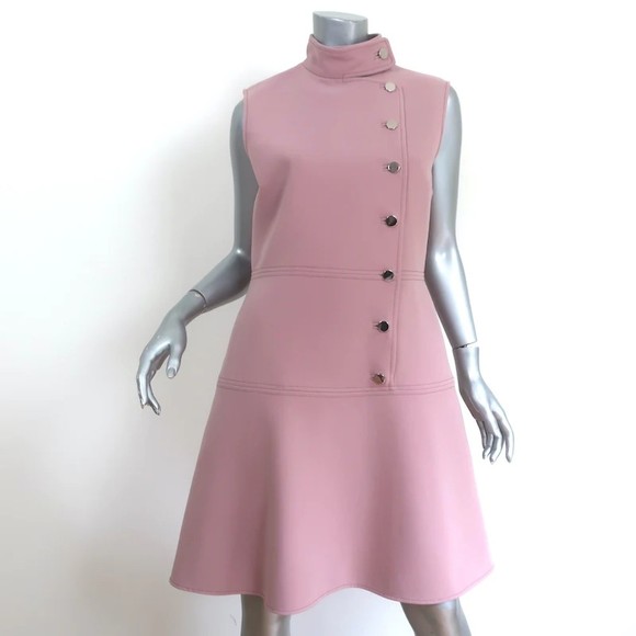 Gucci Dresses & Skirts - Gucci Mock Neck Sleeveless Buttoned Mini Dress Dusty Pink Crepe Size 46